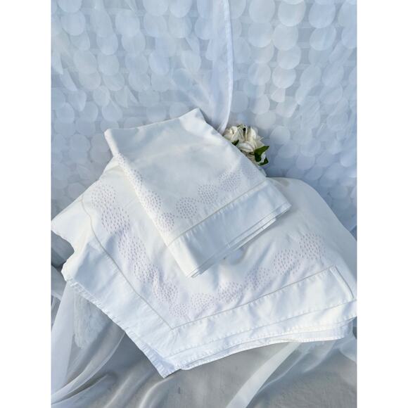 Schweitzer Linens KING Egyptian Cotton Ivory Sheets HAND EMBROIDERY ITALY 3 sham - Picture 6 of 12
